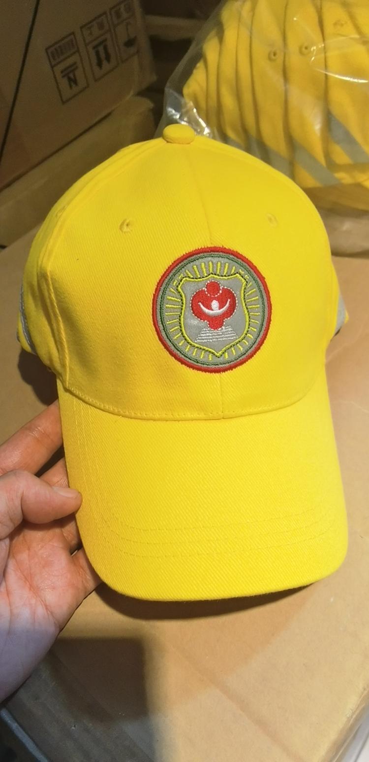 全国中小学生安全标志小黄帽